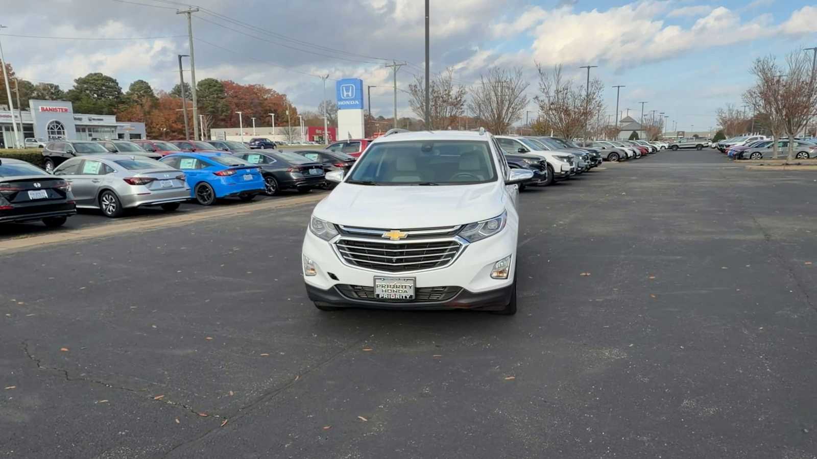 Thumbnail: 2021 Chevrolet Equinox - 3