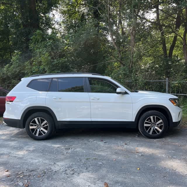 Thumbnail: 2022 Volkswagen Atlas - 2