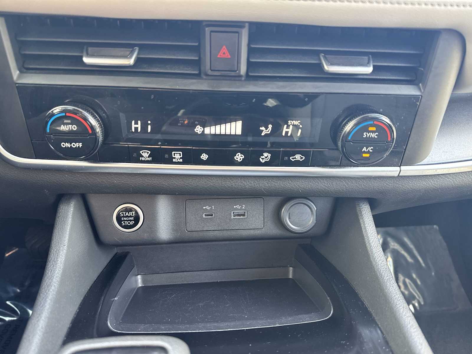 Thumbnail: 2023 Nissan Rogue - 15