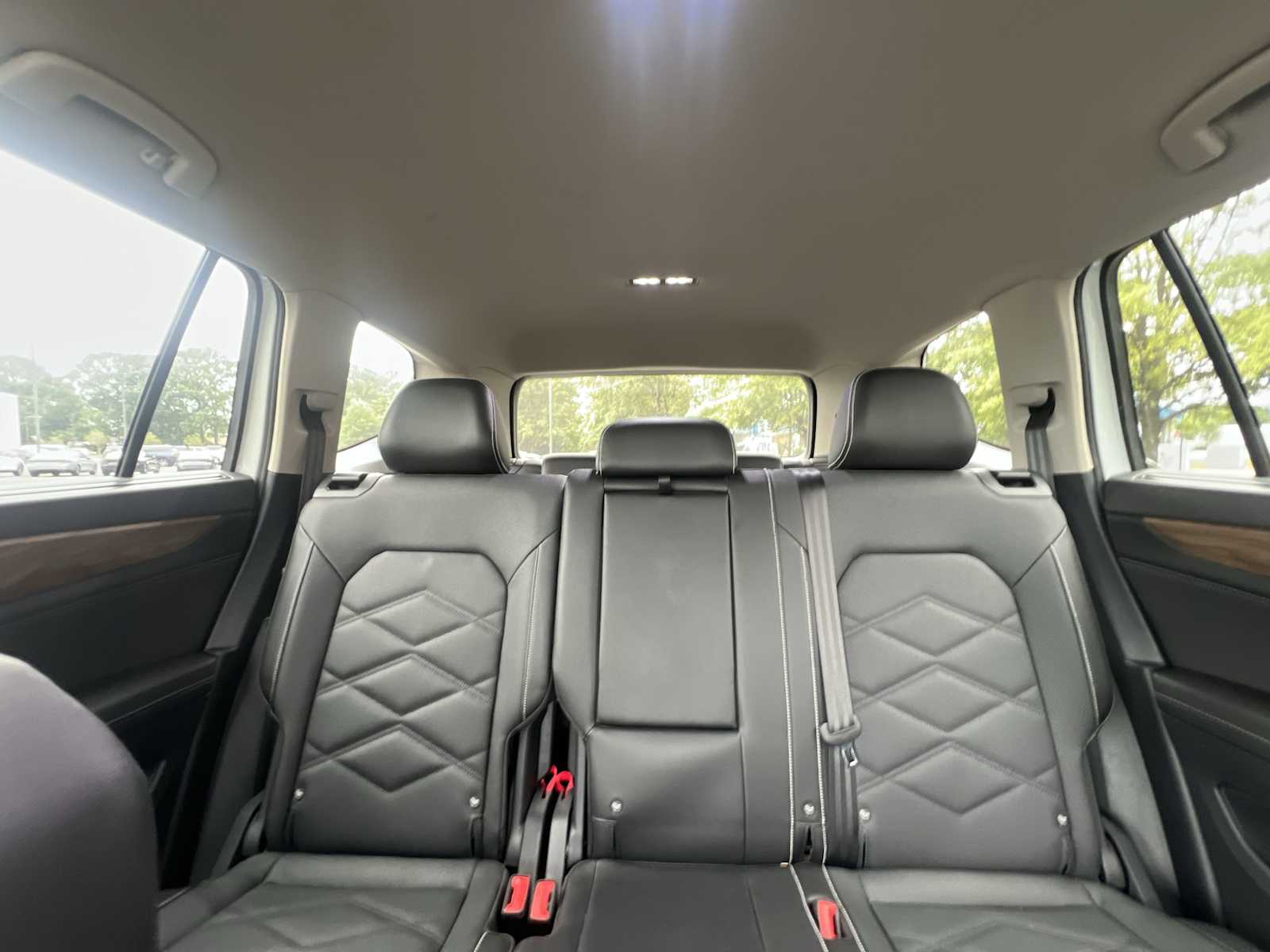 Thumbnail: 2025 Volkswagen Atlas - 24