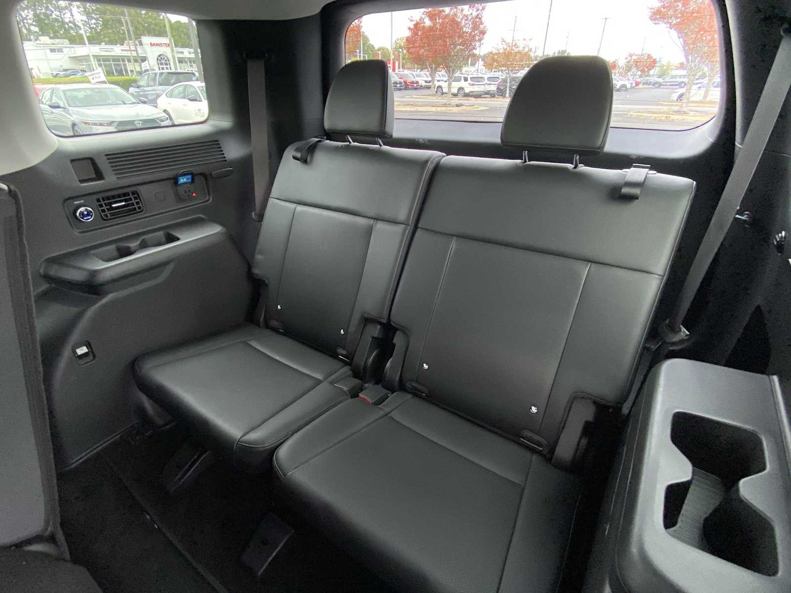 Thumbnail: 2024 Hyundai Santa Fe - 26