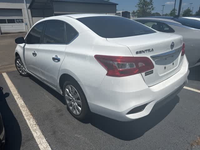 Thumbnail: 2019 Nissan Sentra - 9