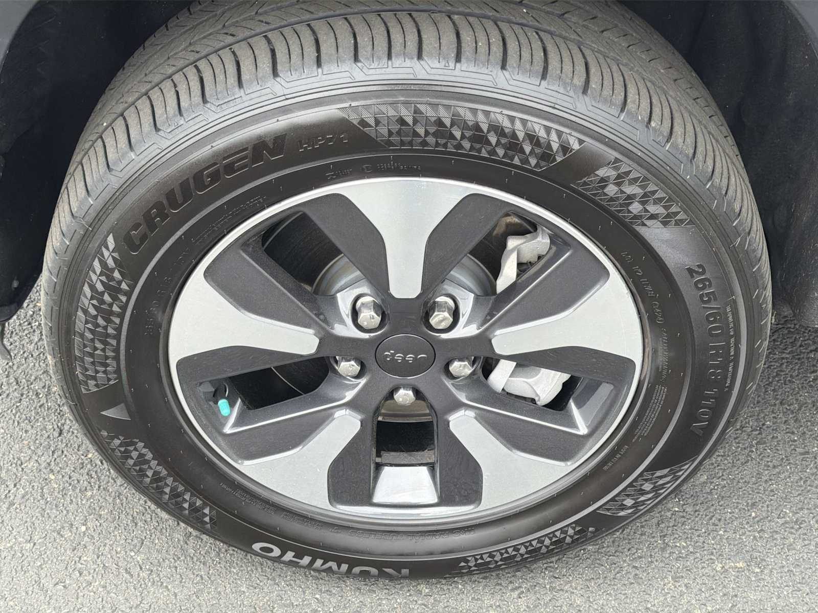 Thumbnail: 2024 Jeep Grand Cherokee - 19