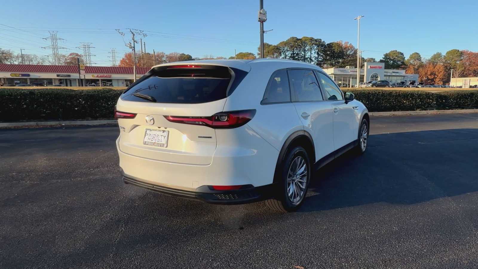 Thumbnail: 2025 Mazda CX-90 - 8