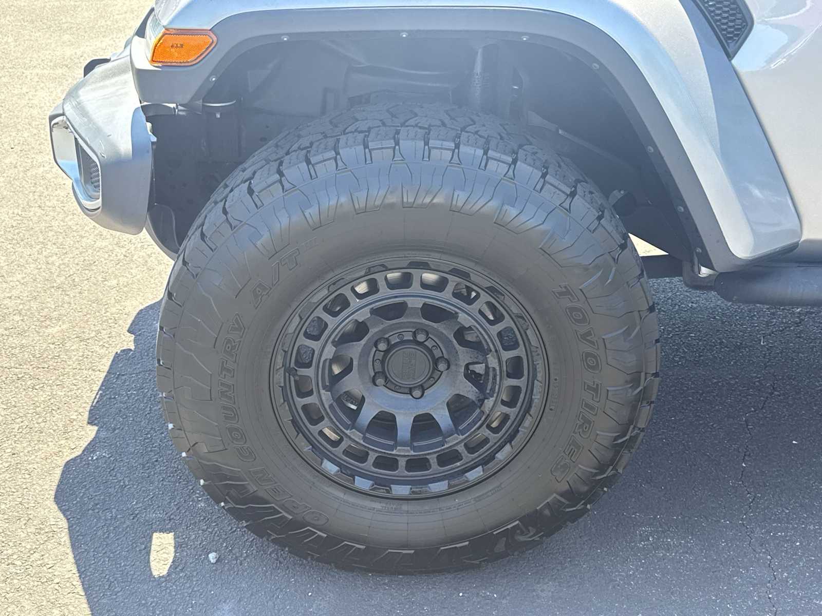 Thumbnail: 2020 Jeep Wrangler - 18