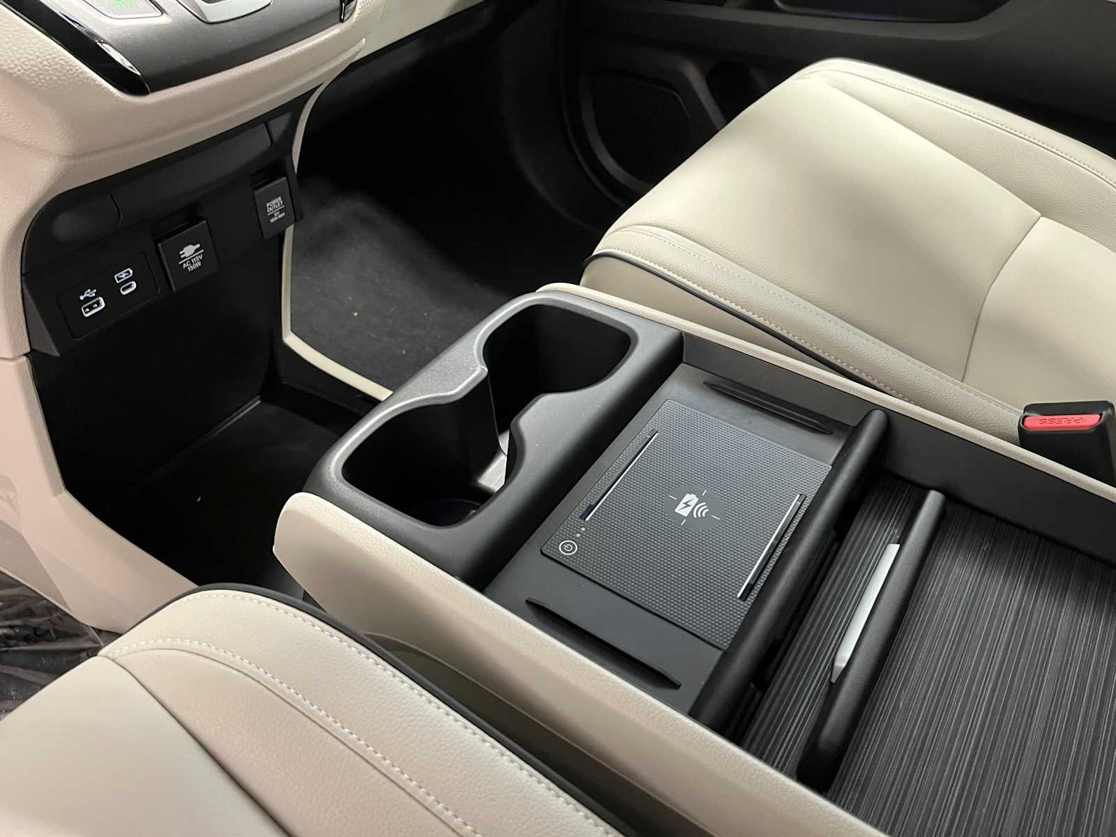 Thumbnail: 2026 Honda Odyssey - 17