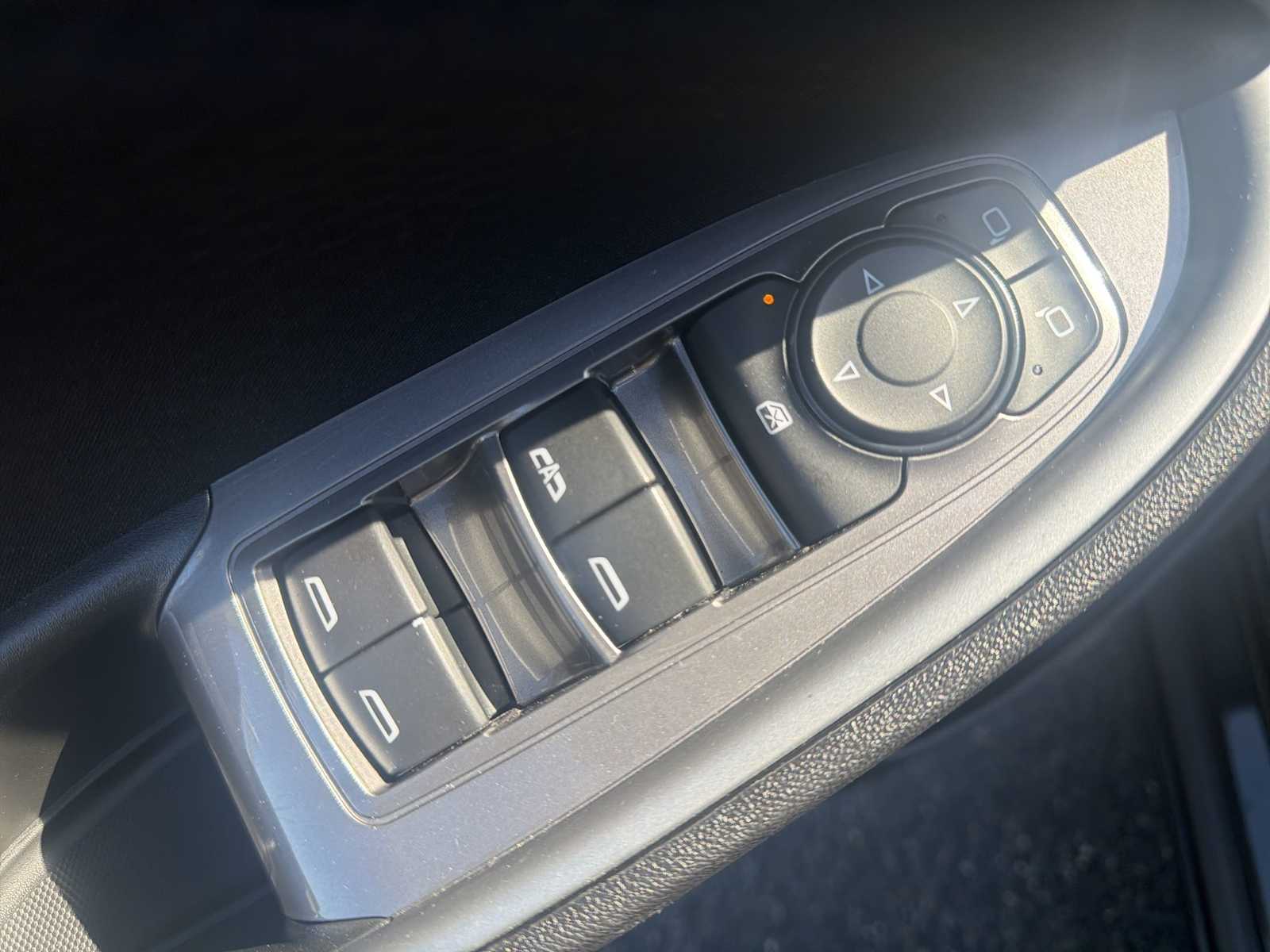 Thumbnail: 2024 Chevrolet Malibu - 15