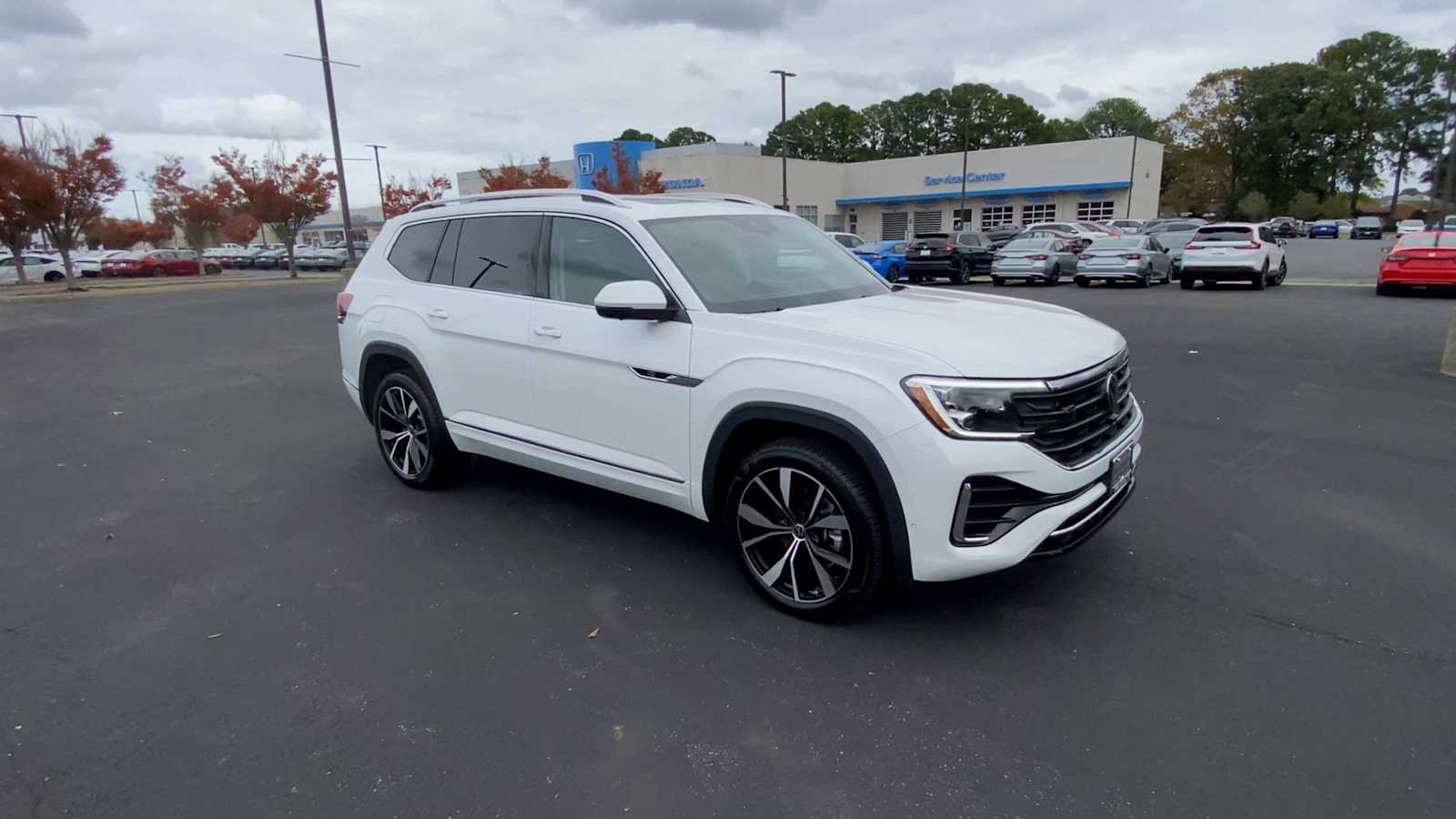 Thumbnail: 2025 Volkswagen Atlas - 2