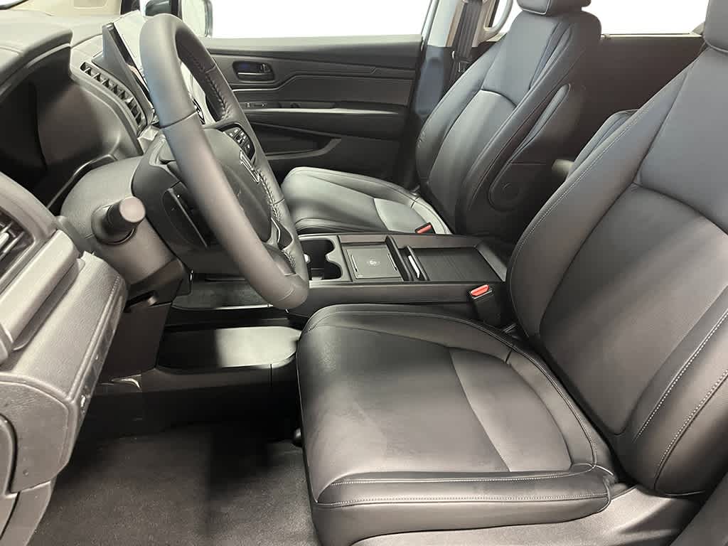 Thumbnail: 2026 Honda Odyssey - 14
