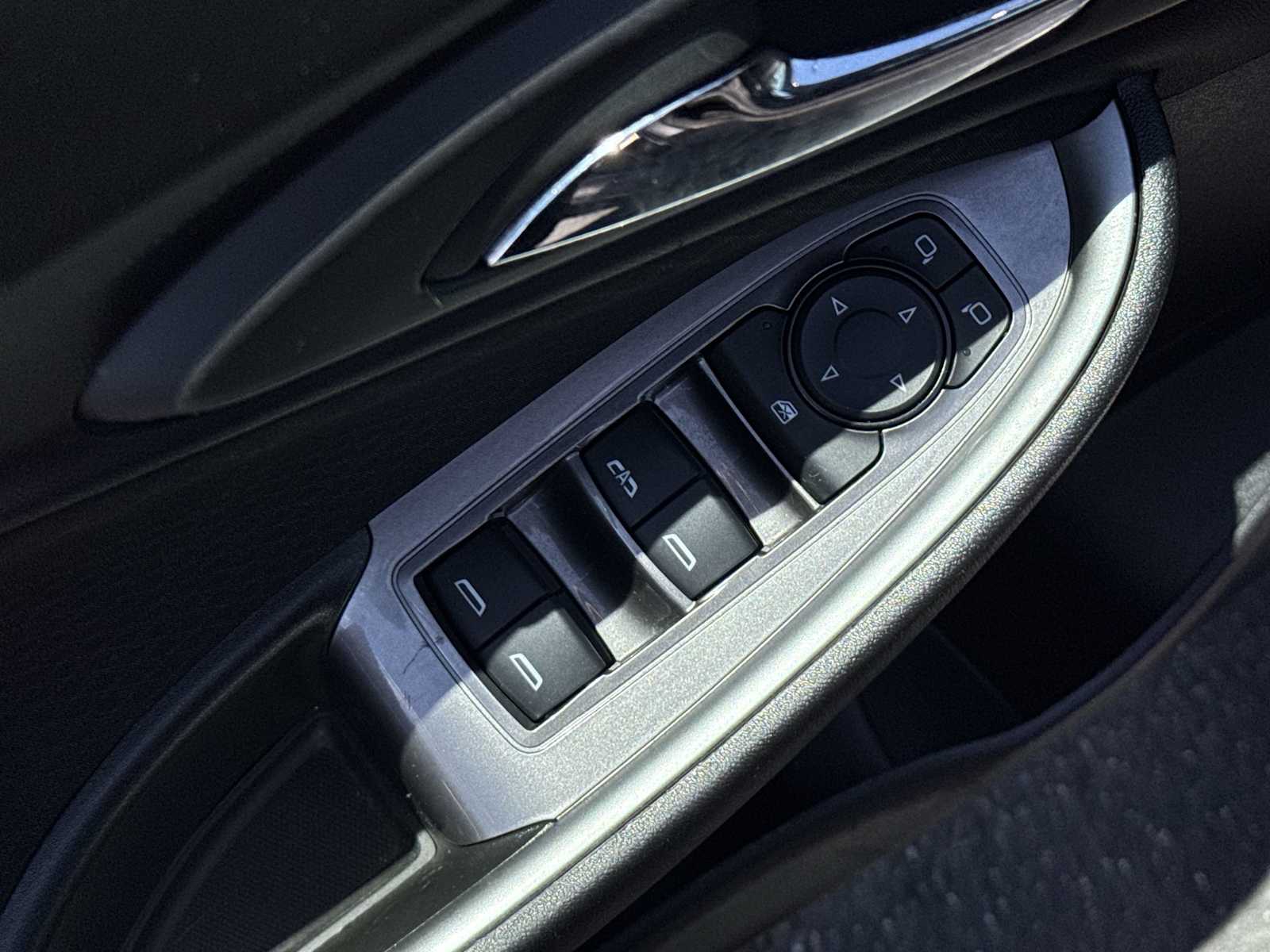 Thumbnail: 2024 Chevrolet Malibu - 15
