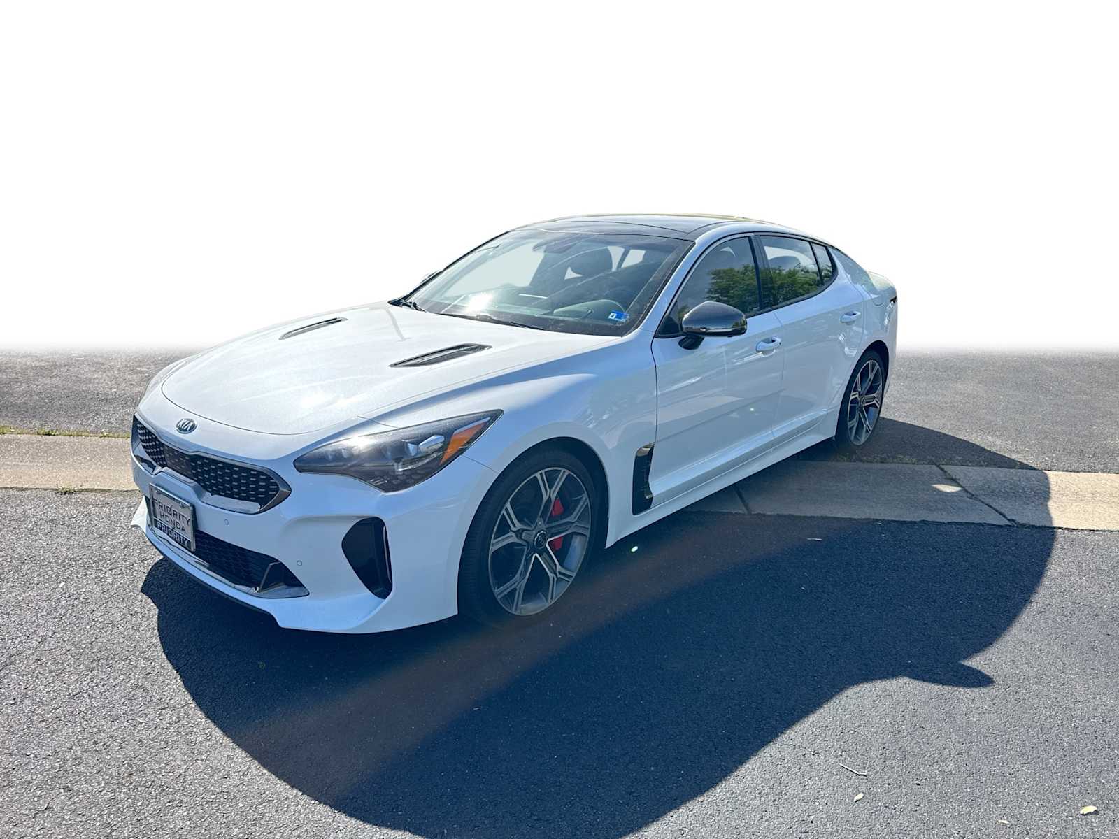 Thumbnail: 2020 Kia Stinger - 1