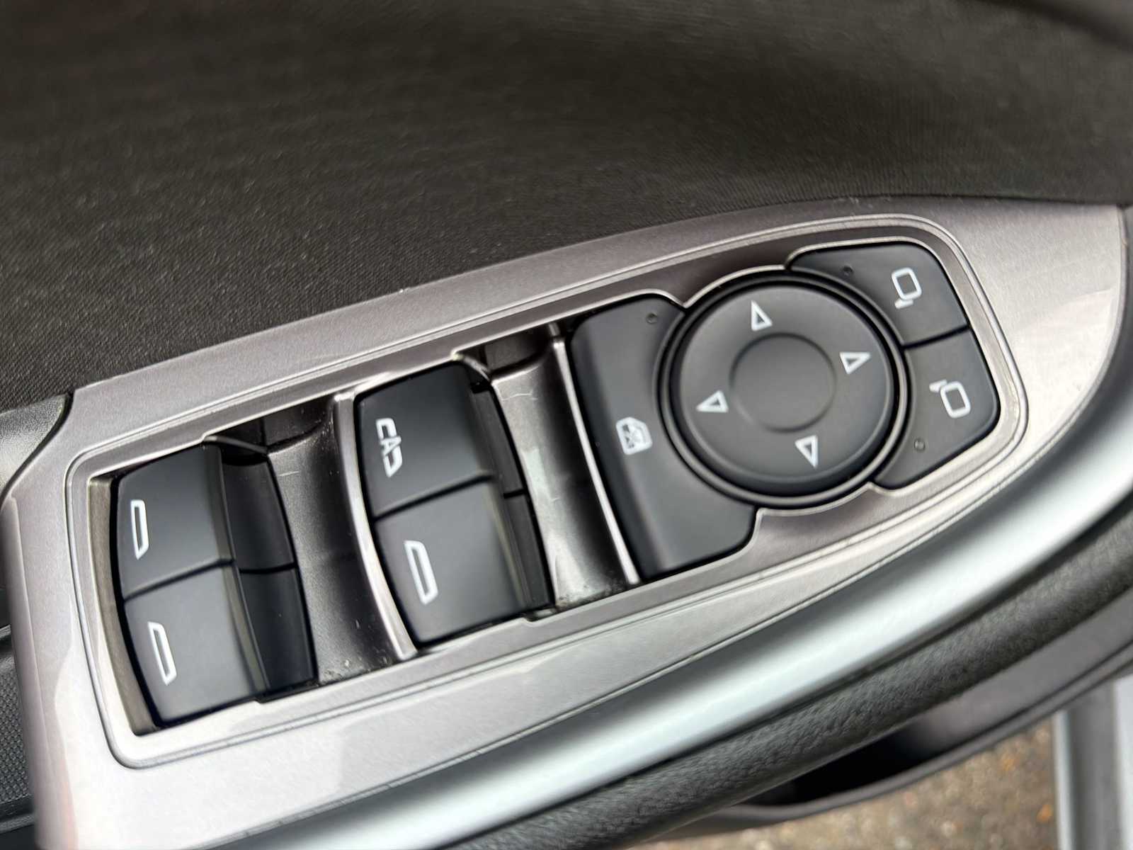 Thumbnail: 2024 Chevrolet Malibu - 15