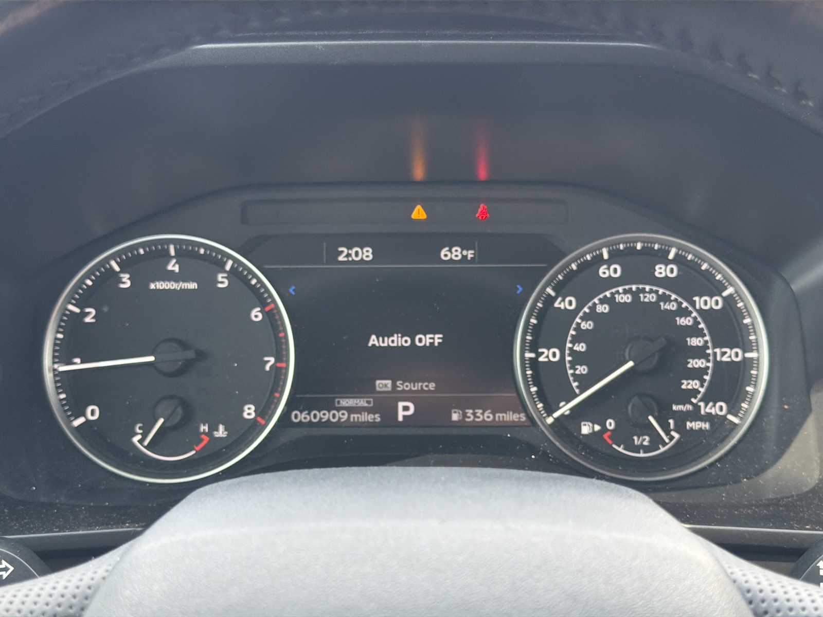 Thumbnail: 2024 Mitsubishi Outlander - 10