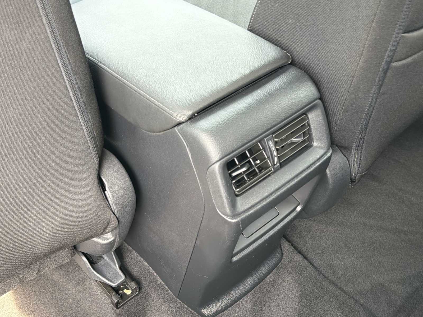 Thumbnail: 2023 Honda CR-V - 22