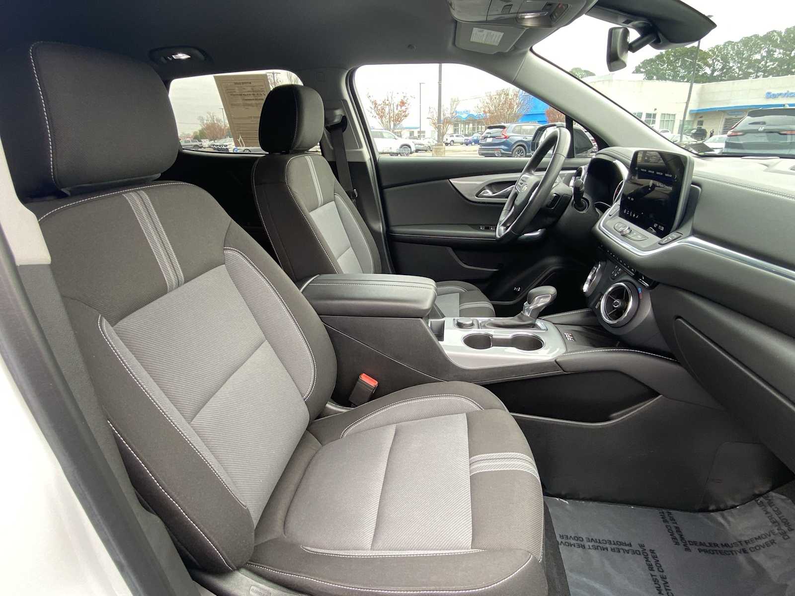 Thumbnail: 2023 Chevrolet Blazer - 24