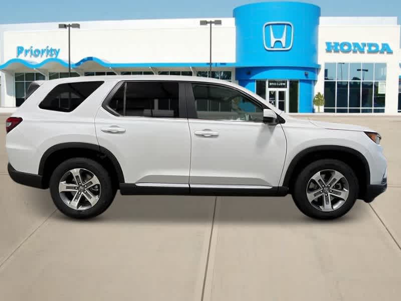 Thumbnail: 2025 Honda Pilot - 8