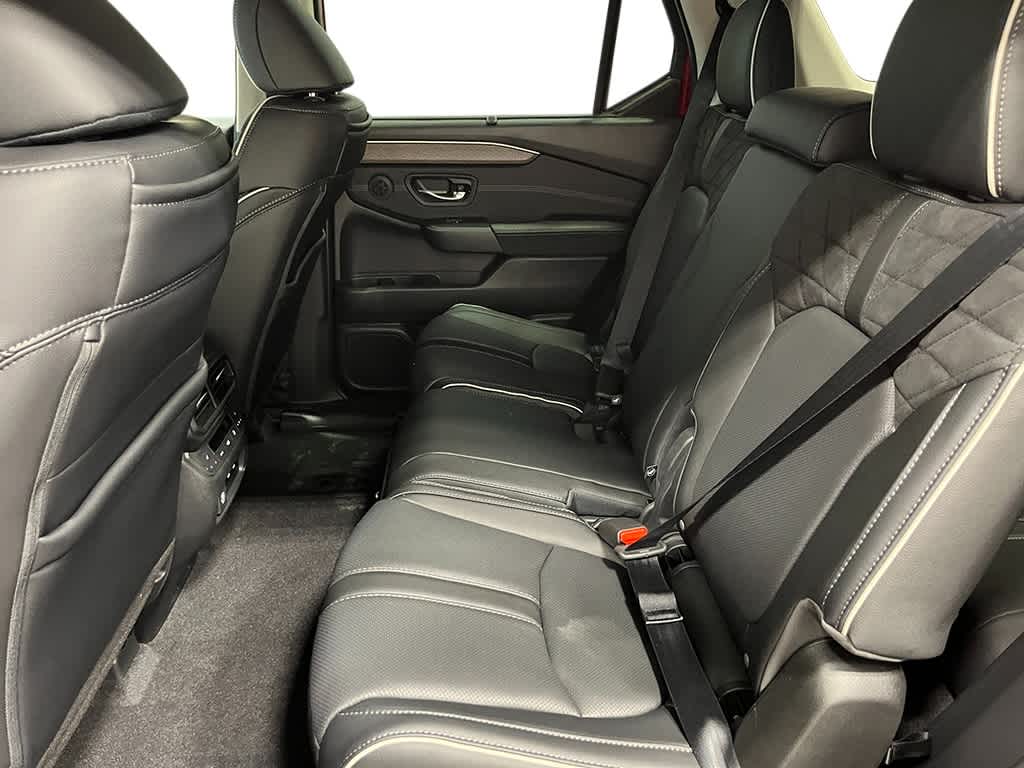 Thumbnail: 2026 Honda Pilot - 23