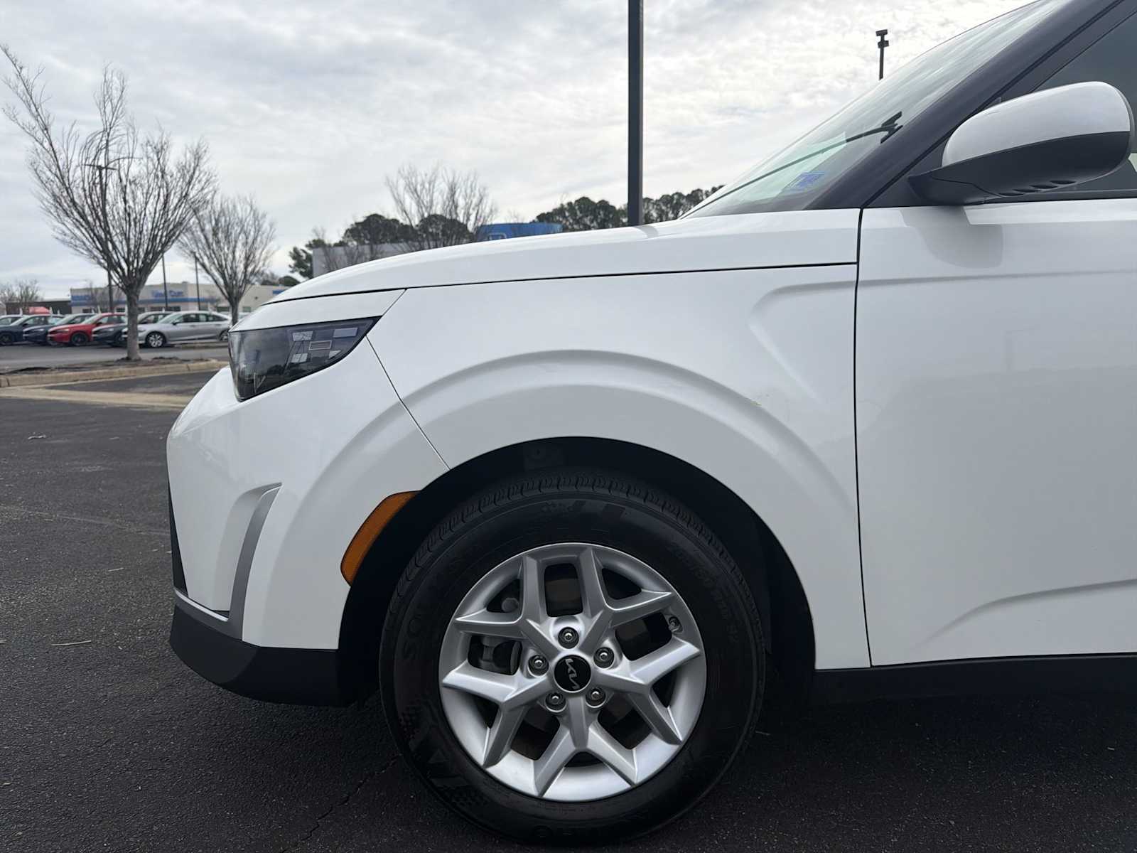 Thumbnail: 2023 Kia Soul - 18