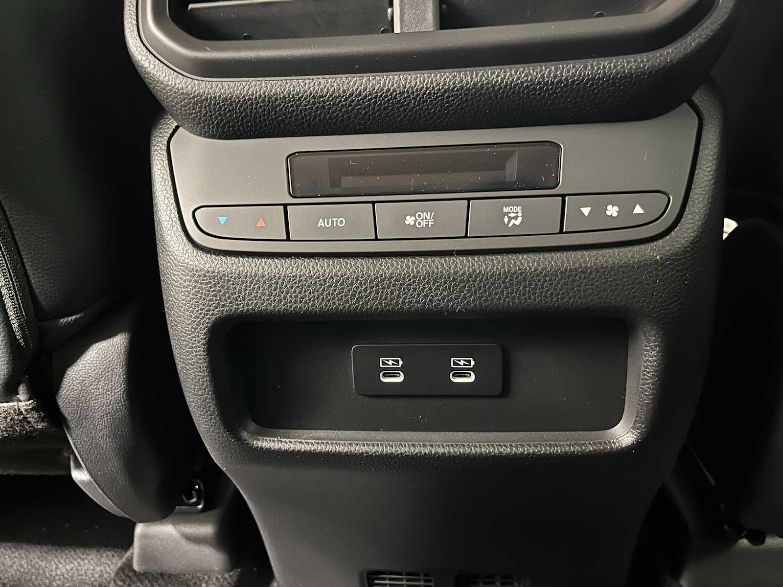 Thumbnail: 2026 Honda Pilot - 23