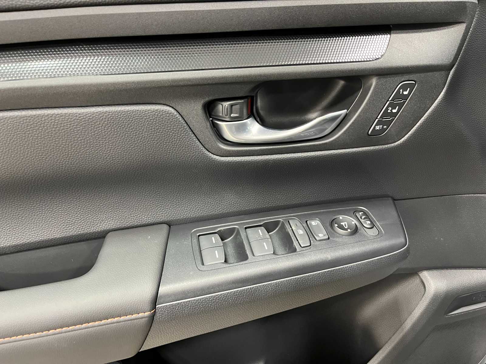 2025 Honda CR-V Sport-L 14