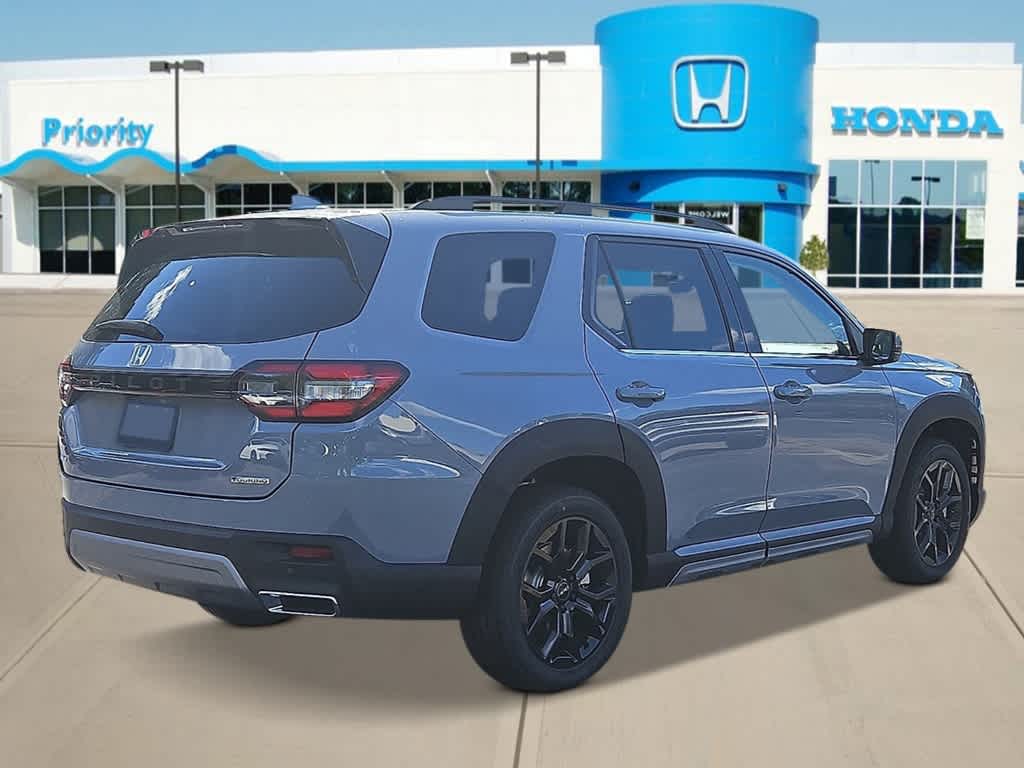 Thumbnail: 2025 Honda Pilot - 3