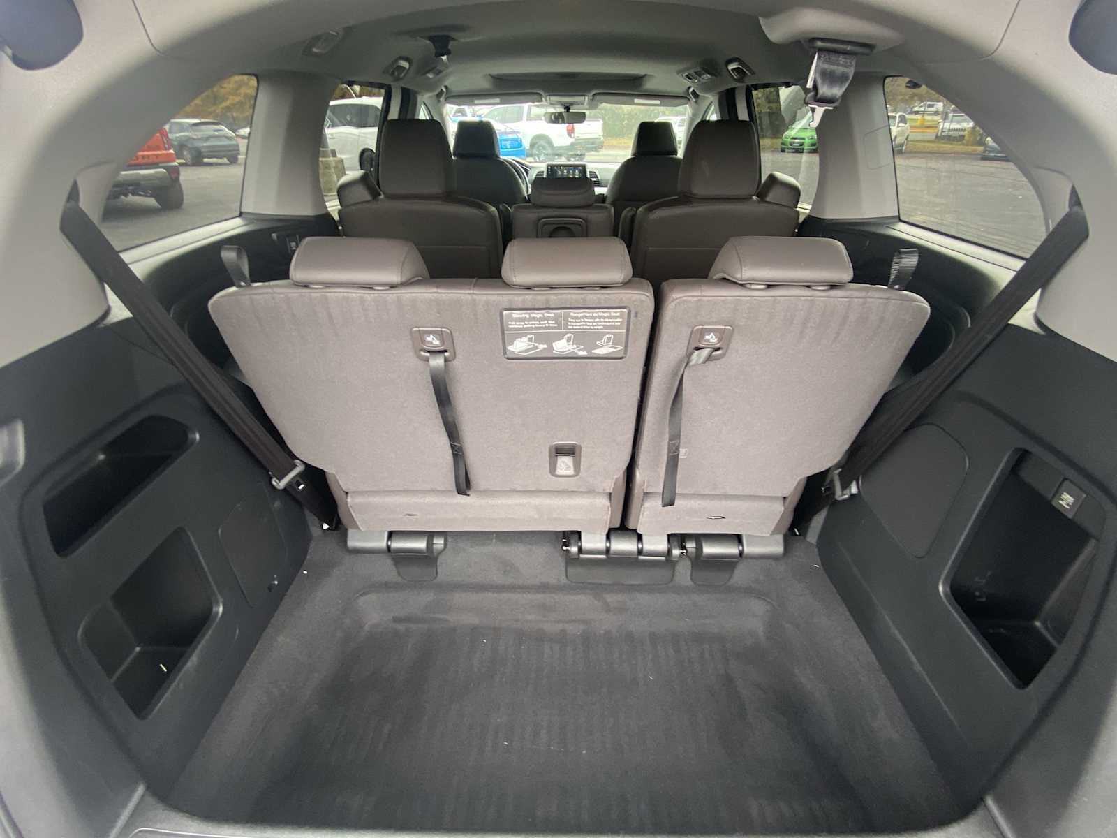 Thumbnail: 2018 Honda Odyssey - 20