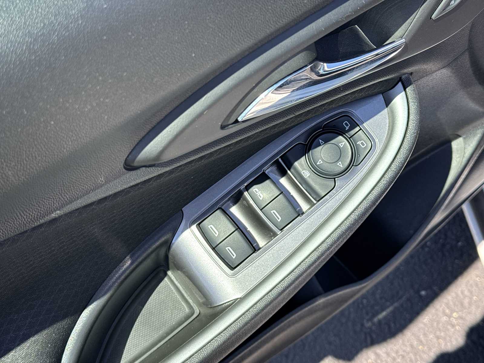 Thumbnail: 2024 Chevrolet Malibu - 15