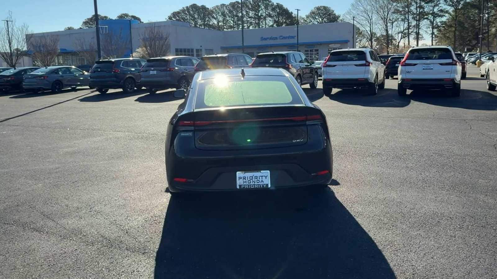 Thumbnail: 2024 Toyota Prius - 7