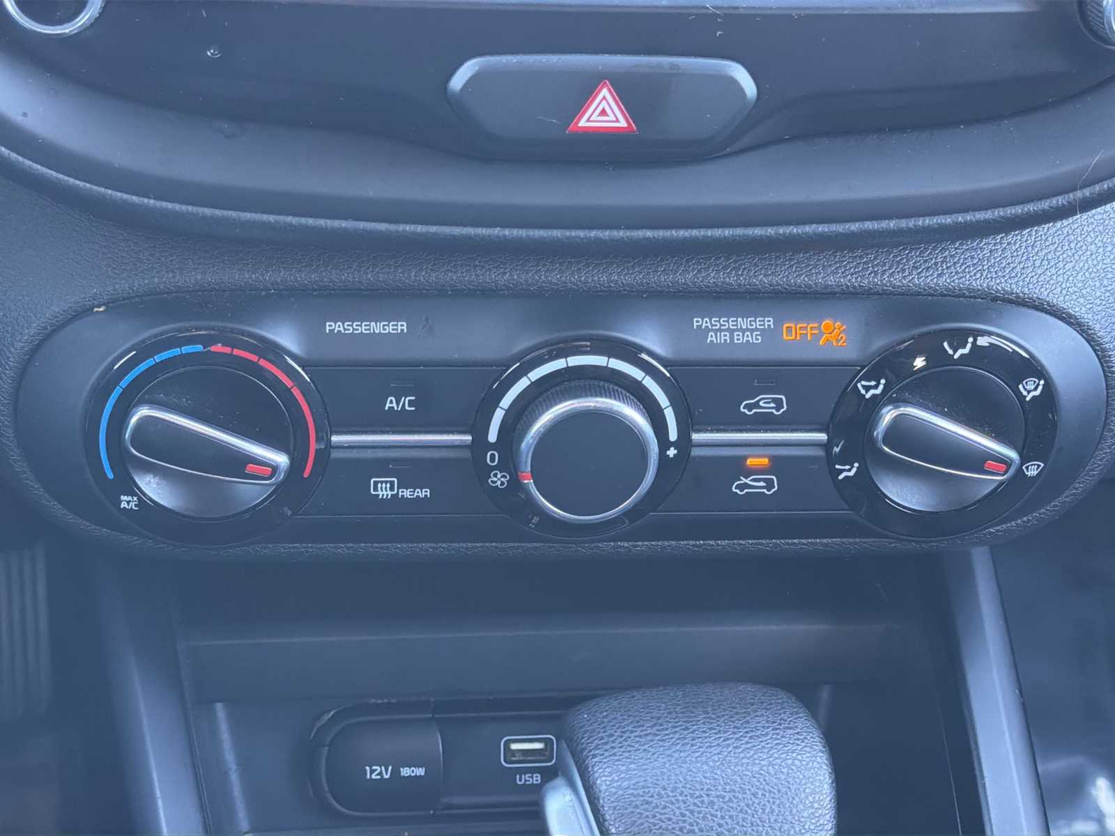 Thumbnail: 2023 Kia Soul - 16