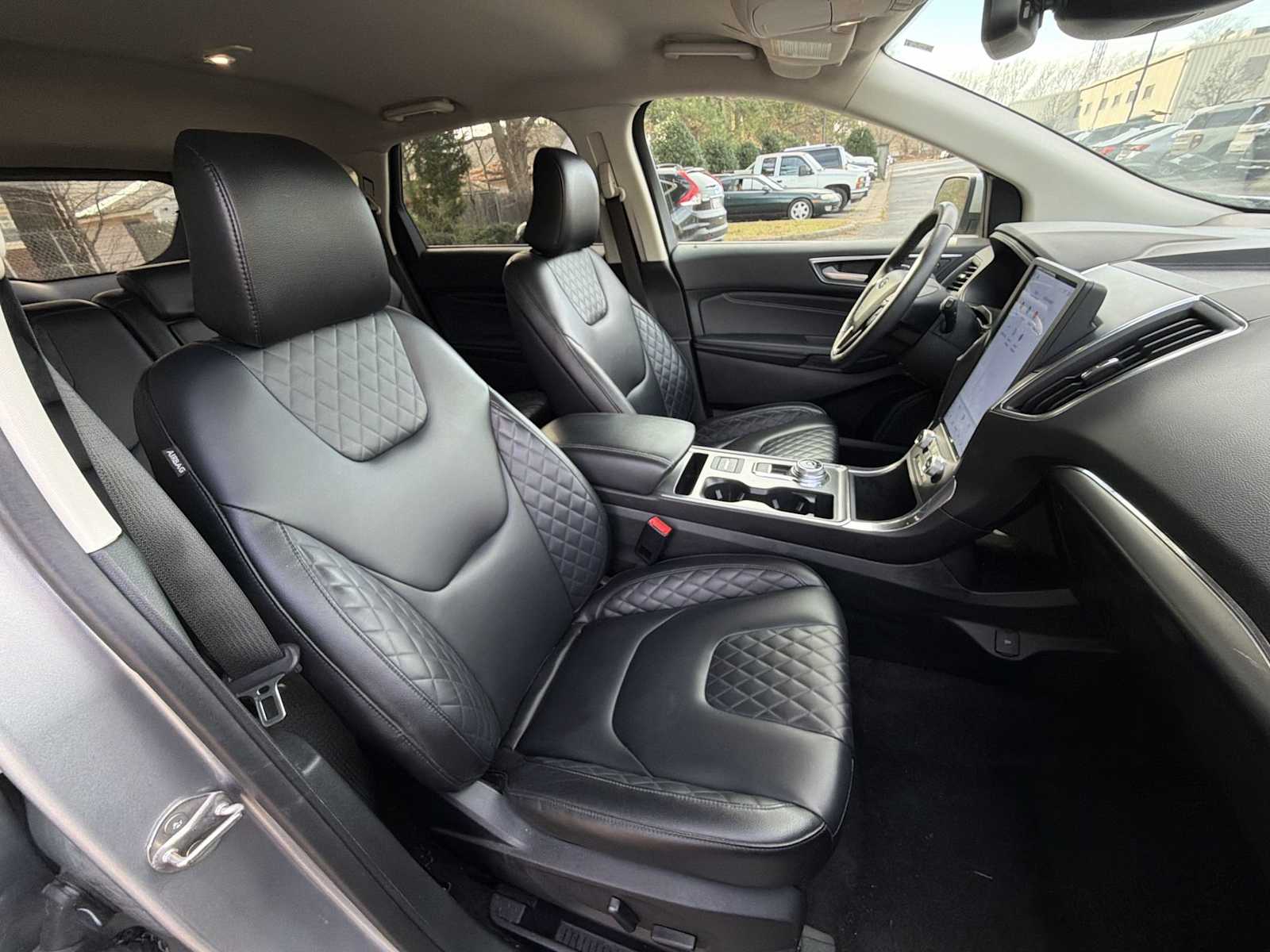 Thumbnail: 2024 Ford Edge - 24