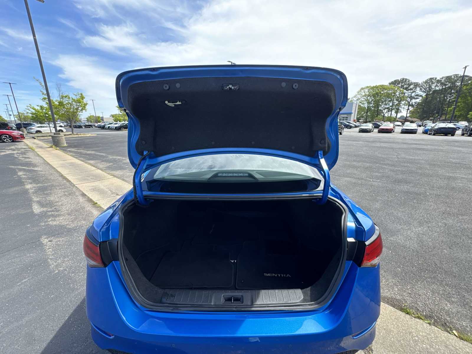 Thumbnail: 2024 Nissan Sentra - 19