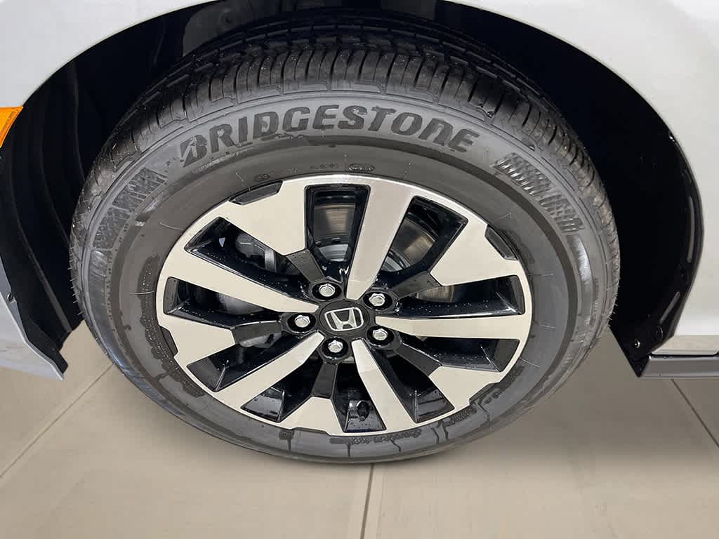 Thumbnail: 2026 Honda Odyssey - 10