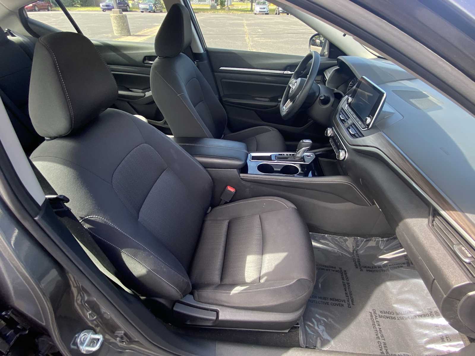 Thumbnail: 2023 Nissan Altima - 24