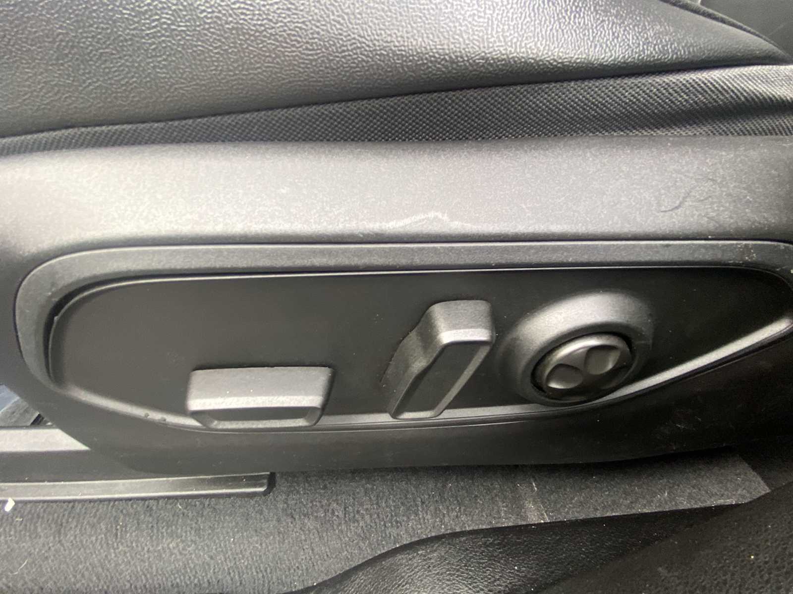 Thumbnail: 2024 Jeep Grand Cherokee - 14