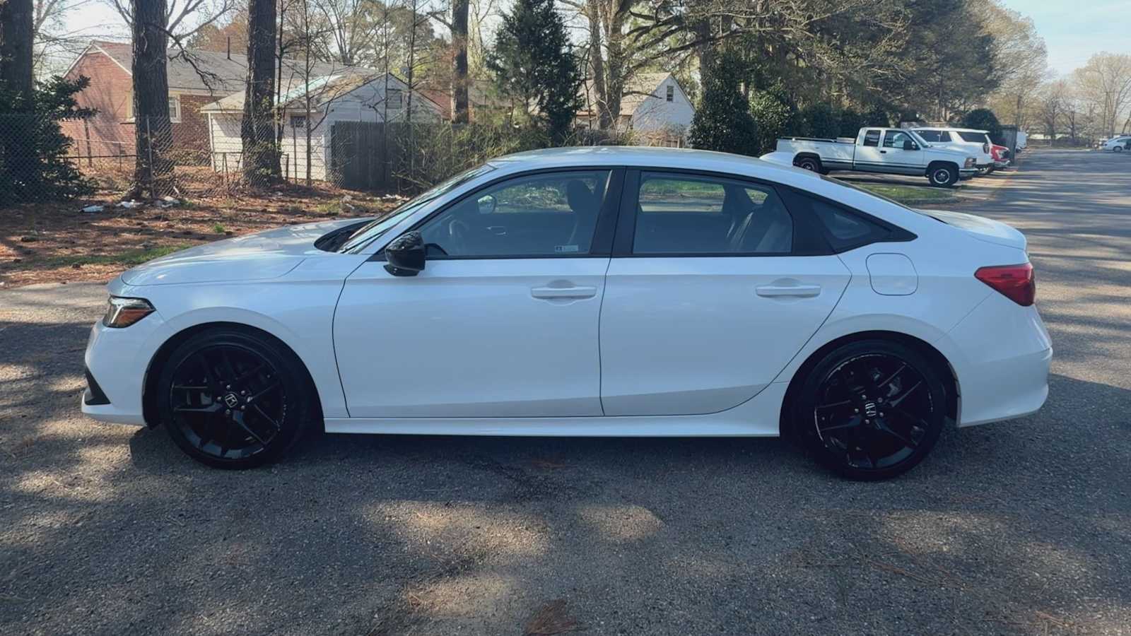 Thumbnail: 2024 Honda Civic - 5