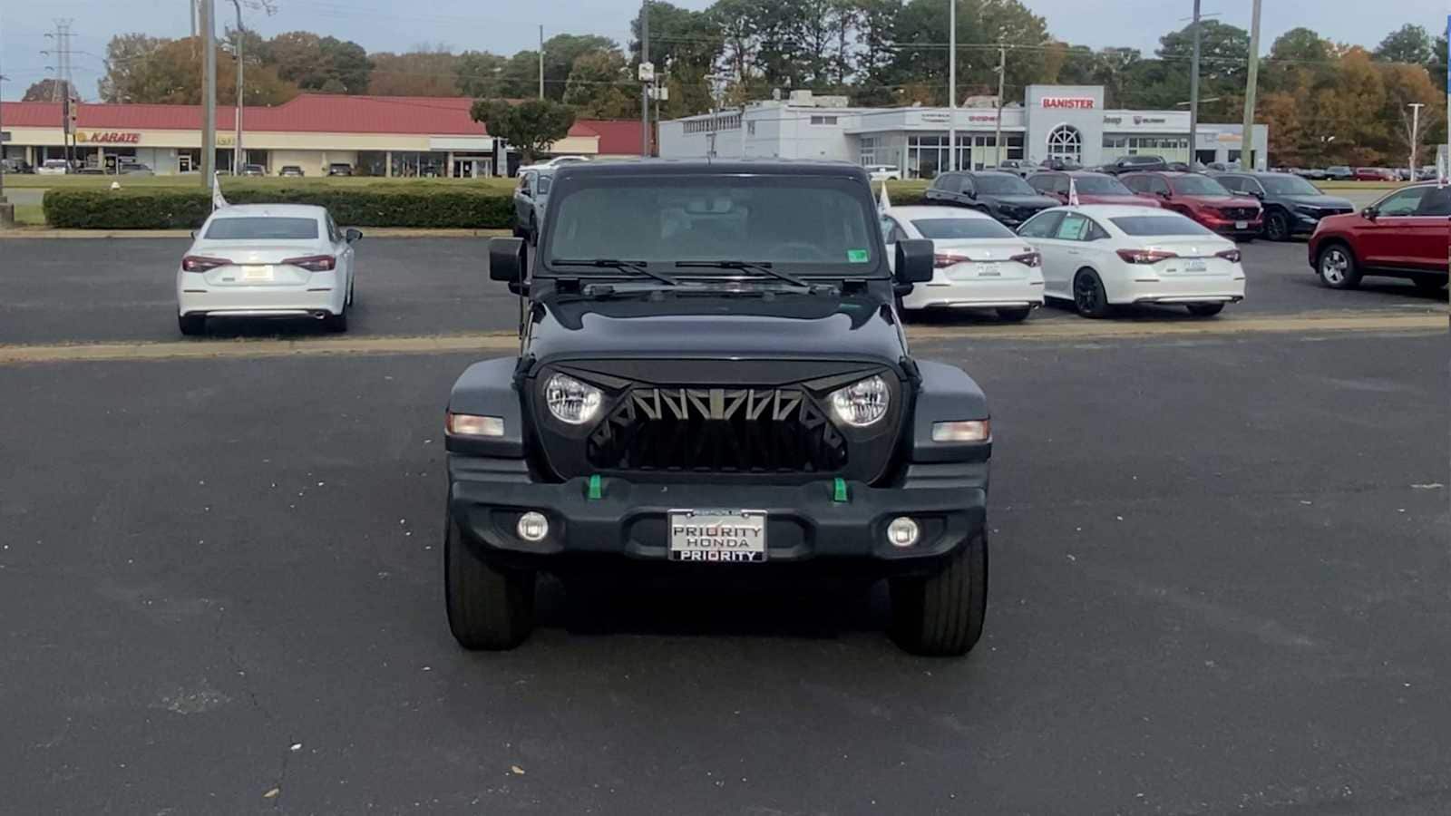 Thumbnail: 2023 Jeep Wrangler - 3