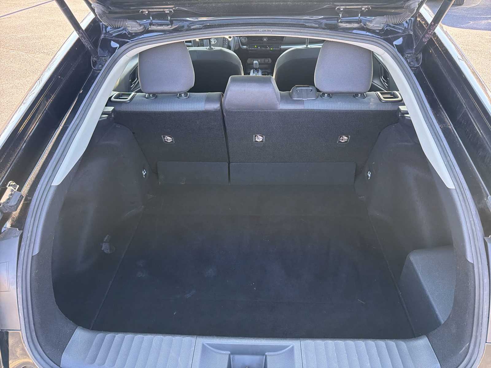 Thumbnail: 2024 Toyota Prius - 19