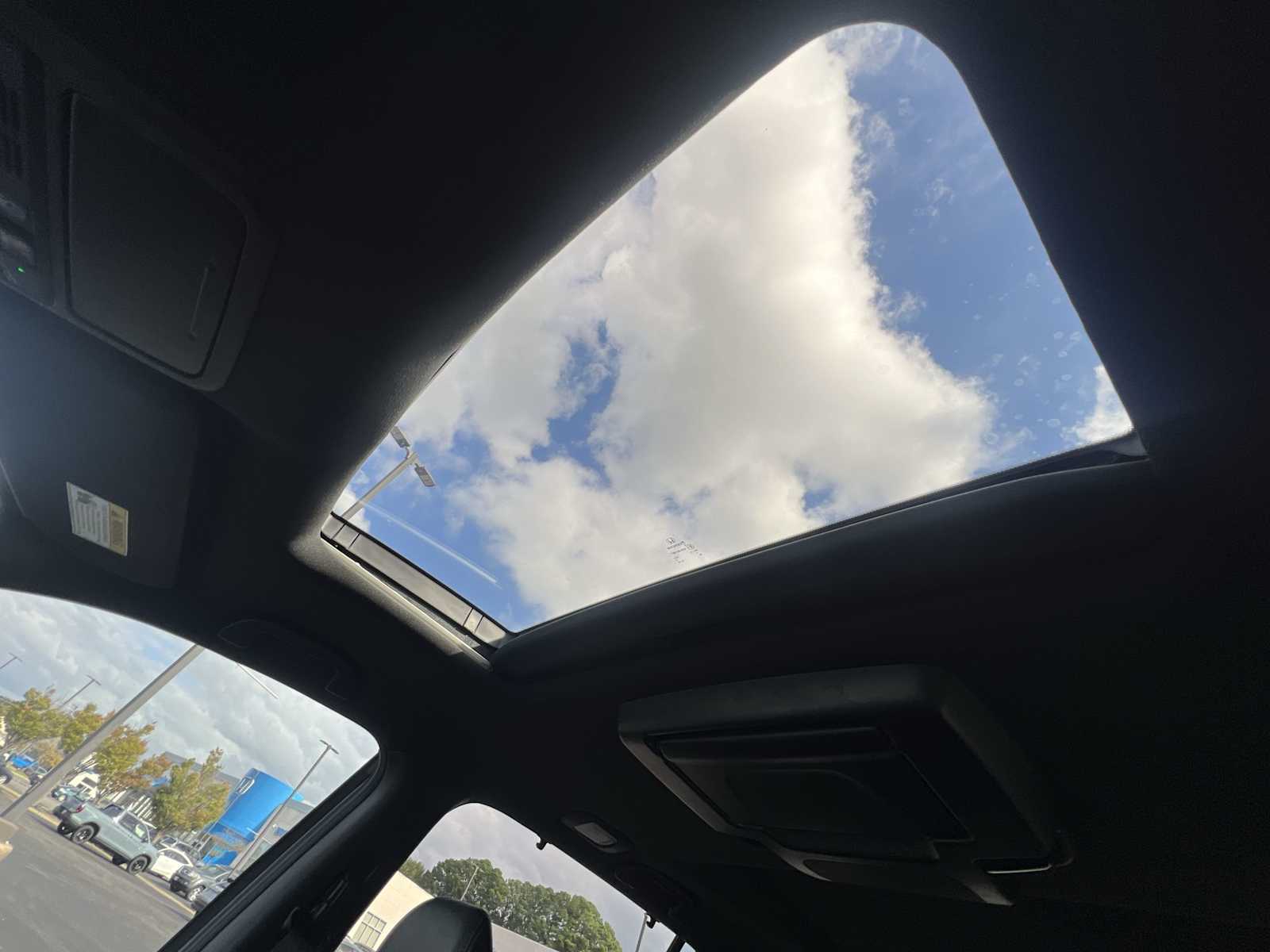 Thumbnail: 2022 Honda Pilot - 16