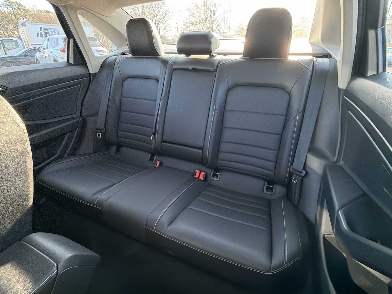 Thumbnail: 2024 Volkswagen Jetta - 23