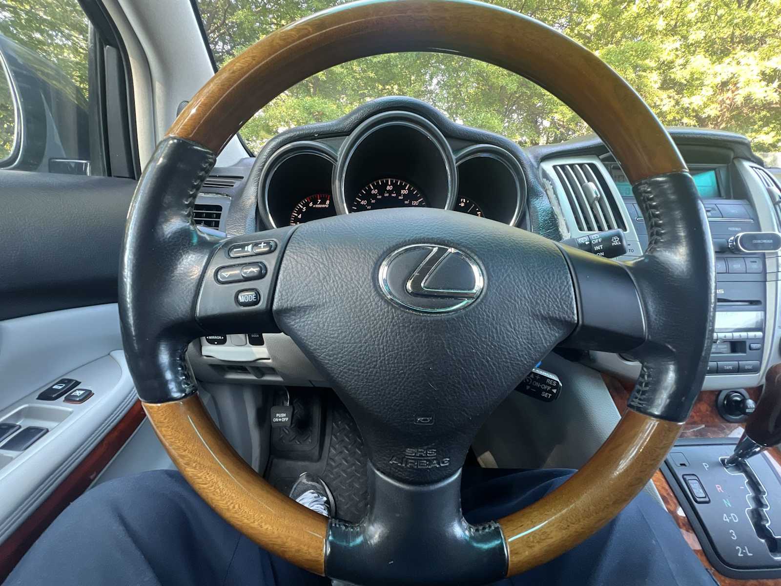 Thumbnail: 2004 Lexus RX - 11