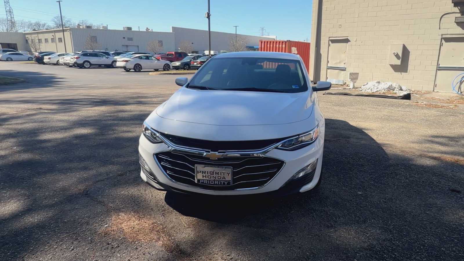 Thumbnail: 2024 Chevrolet Malibu - 3