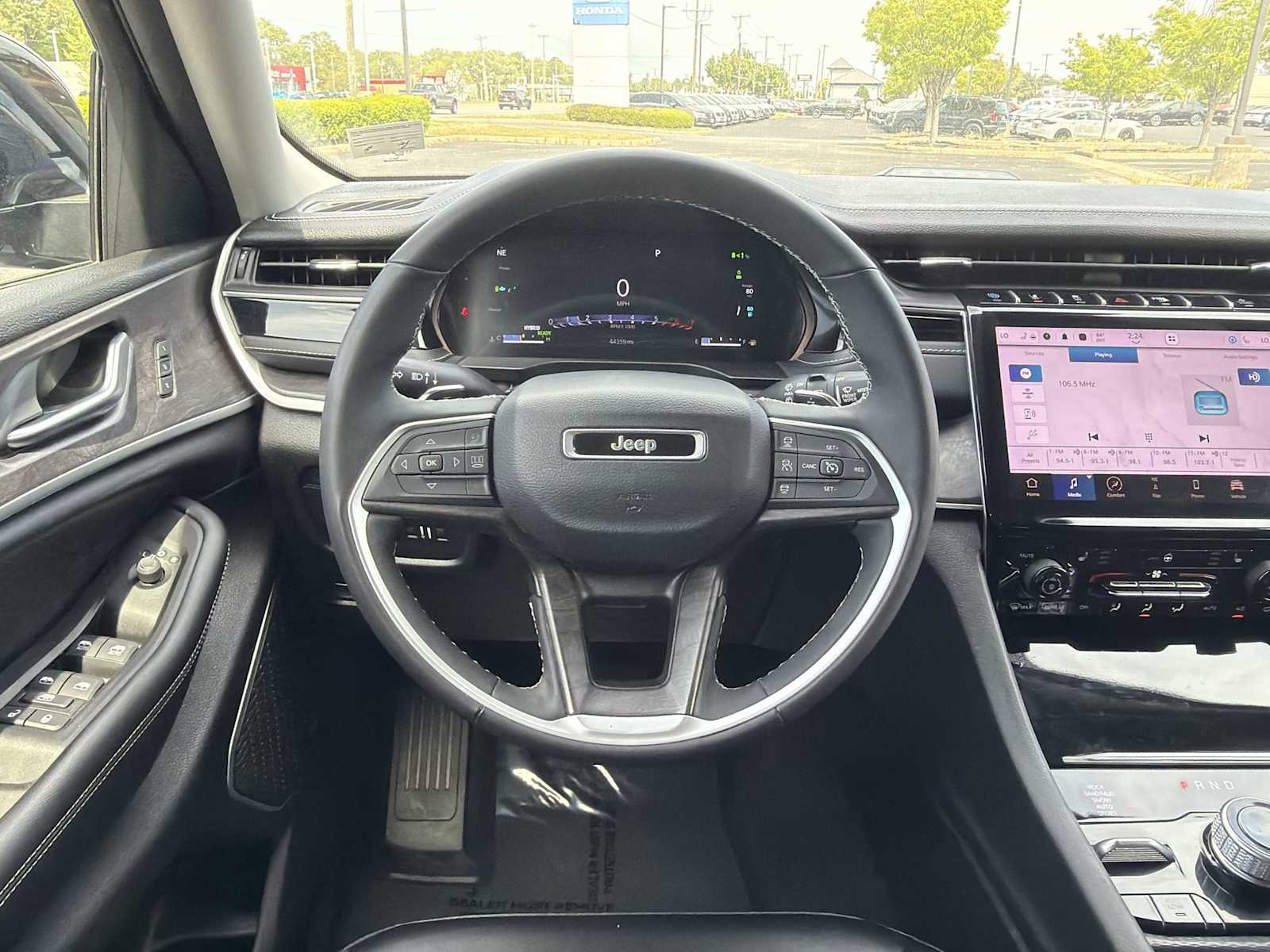 Thumbnail: 2024 Jeep Grand Cherokee - 11