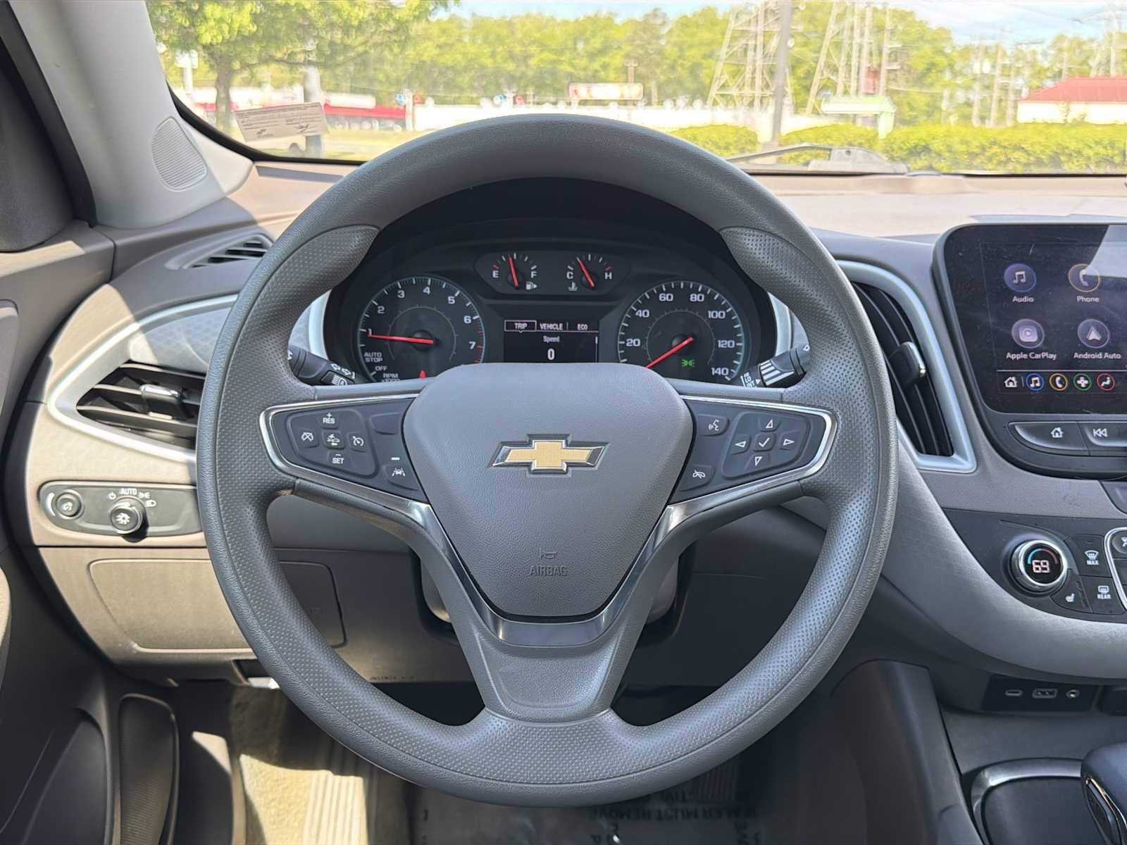 Thumbnail: 2023 Chevrolet Malibu - 11