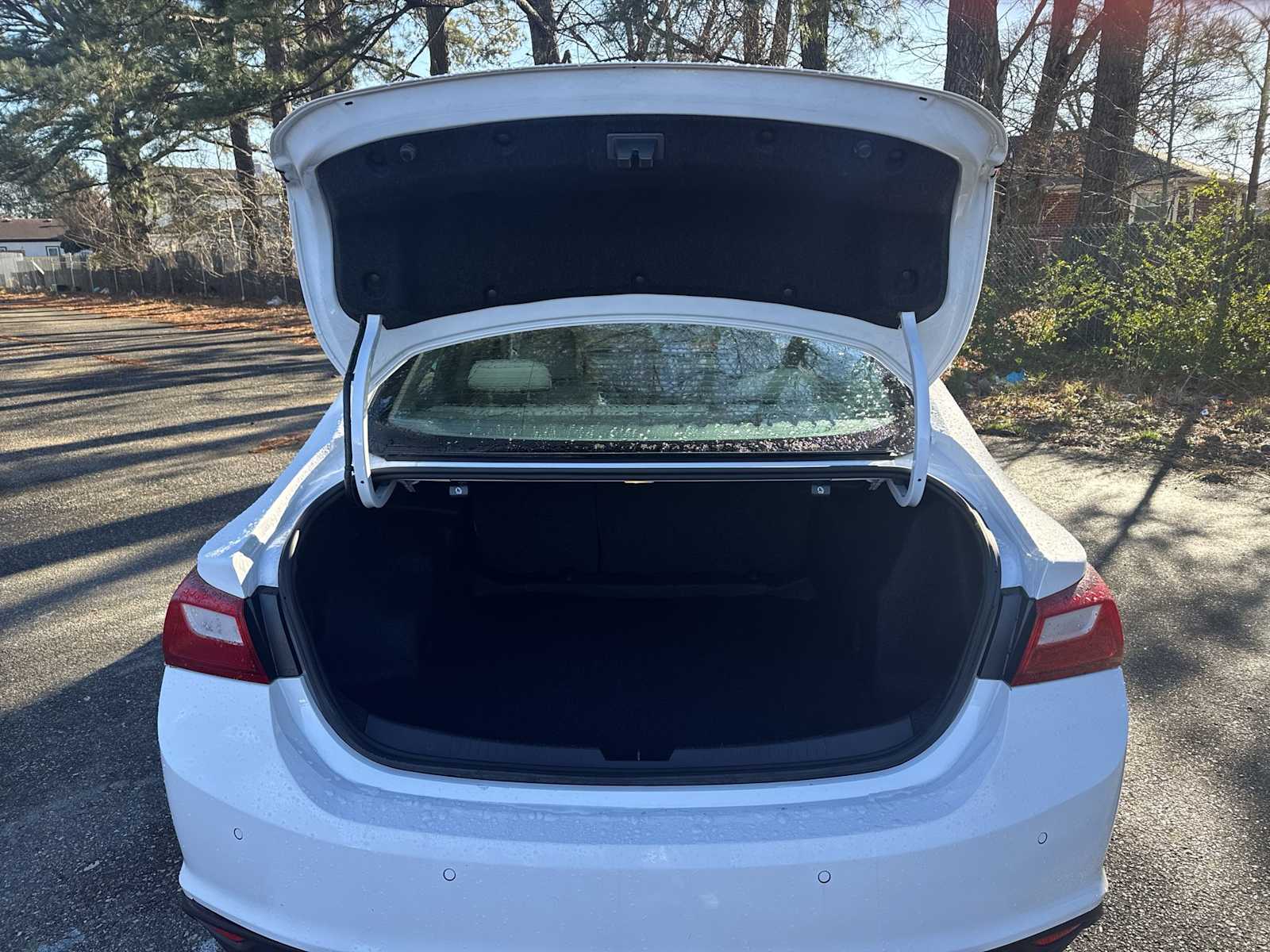 Thumbnail: 2025 Chevrolet Malibu - 19