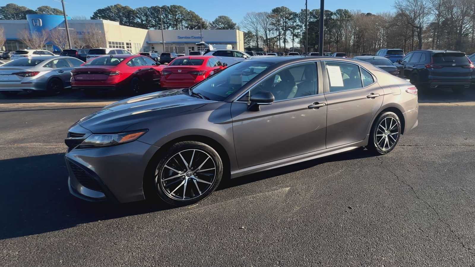 Thumbnail: 2023 Toyota Camry - 4