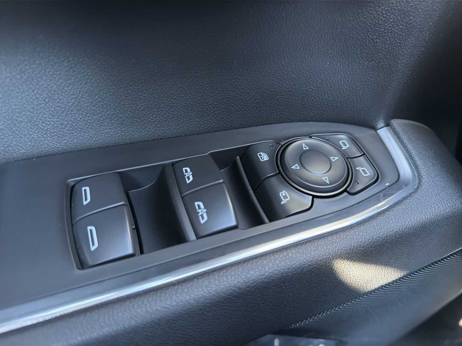 Thumbnail: 2025 GMC Sierra 1500 - 15