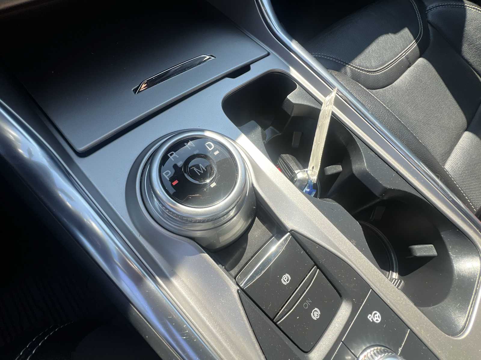 Thumbnail: 2020 Ford Explorer - 22