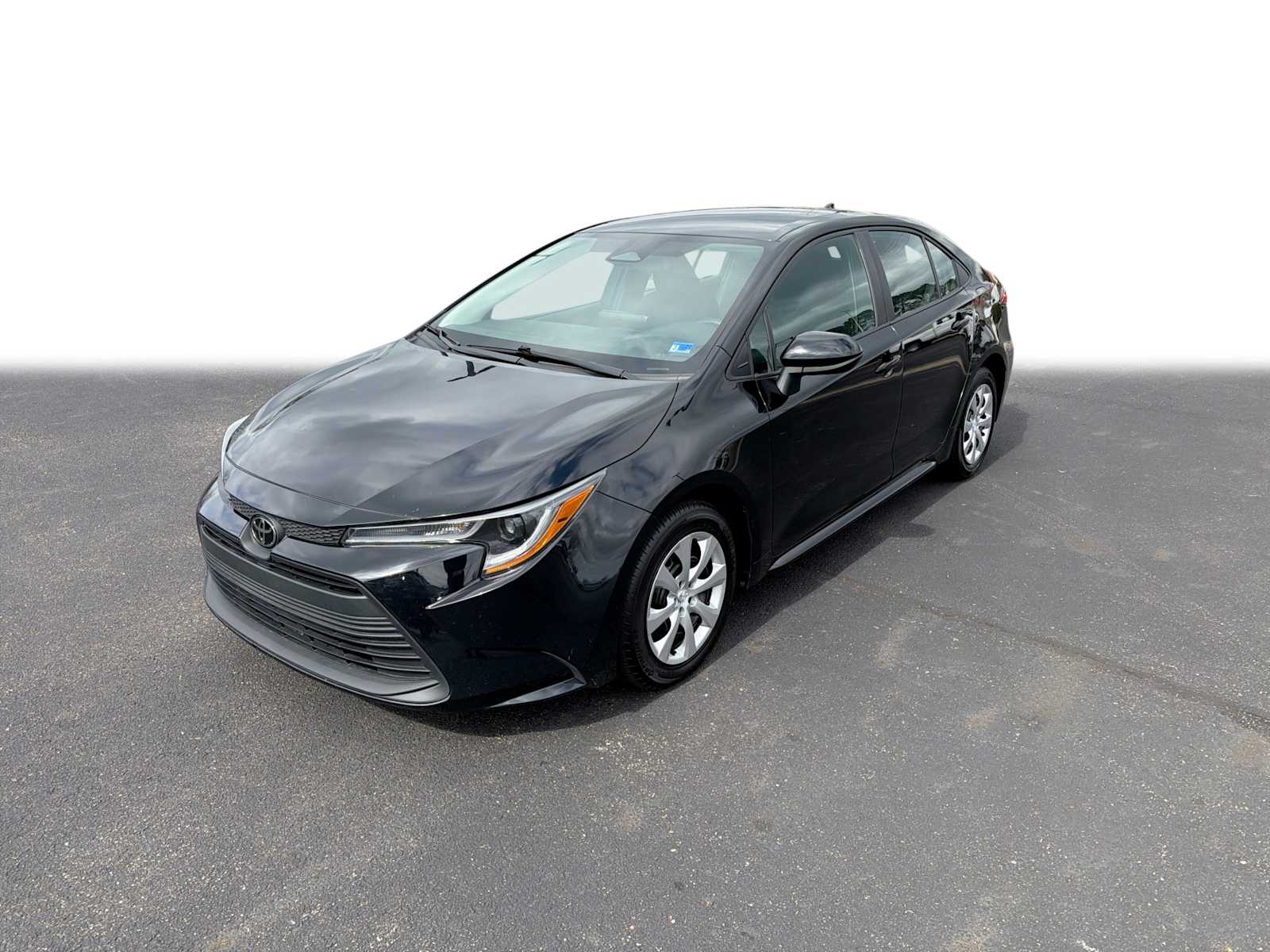 Thumbnail: 2024 Toyota Corolla - 1