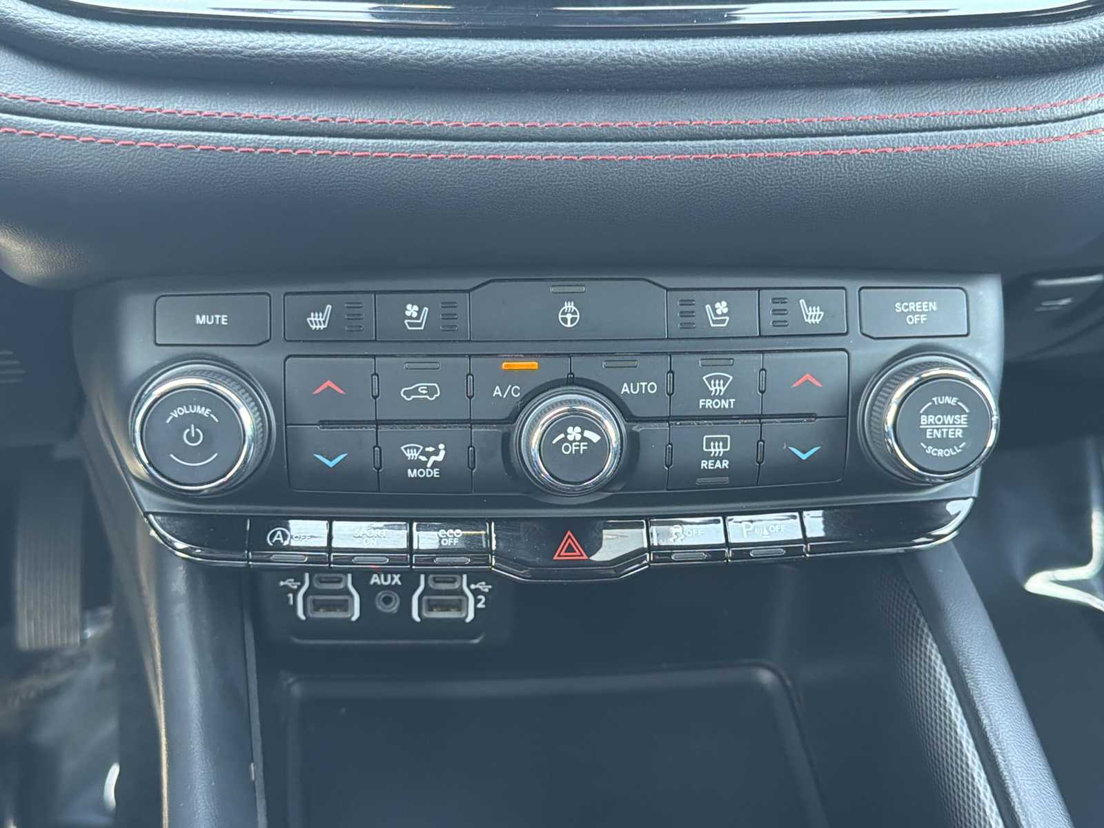 Thumbnail: 2024 Dodge Durango - 17