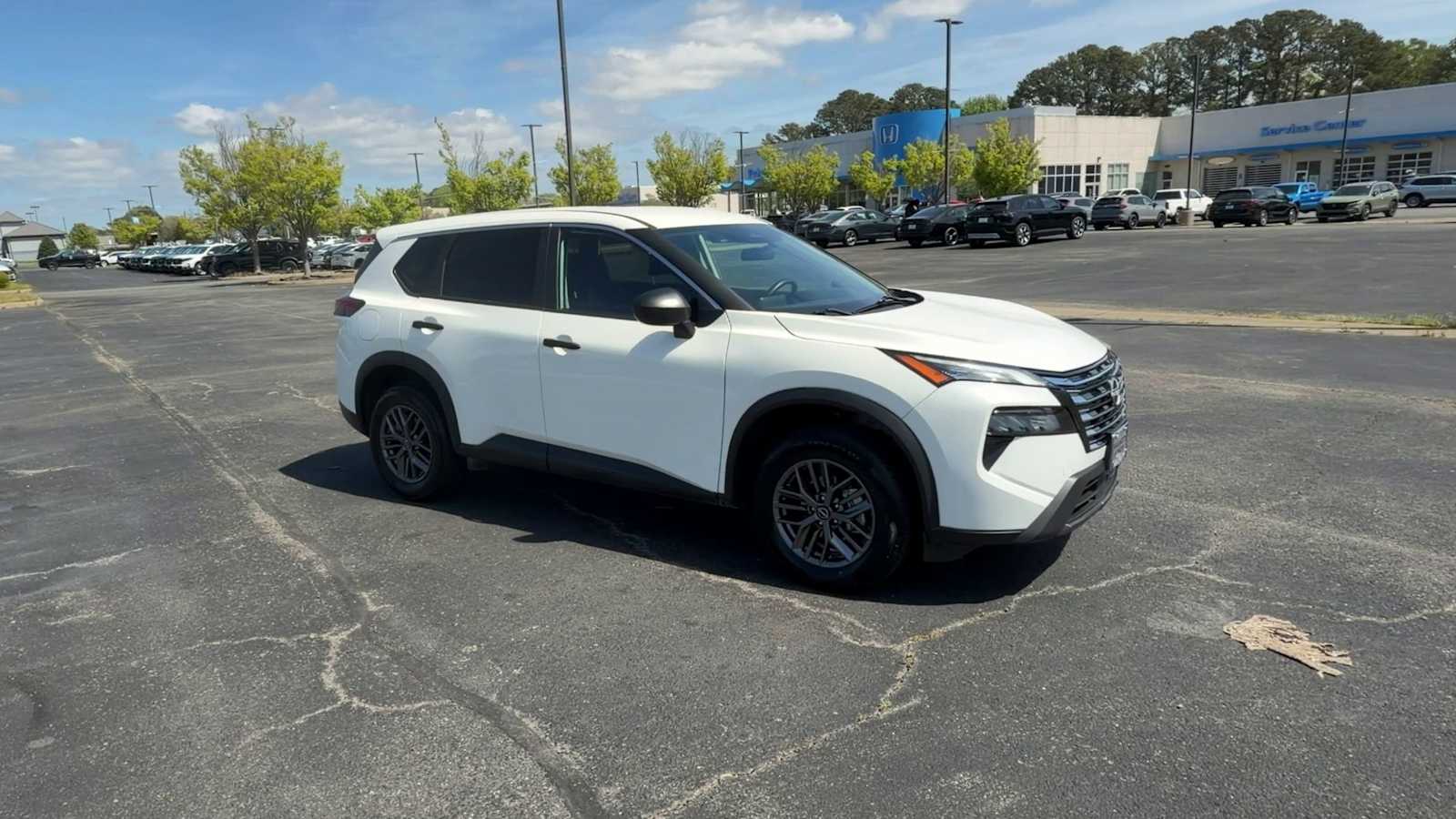 Thumbnail: 2024 Nissan Rogue - 2